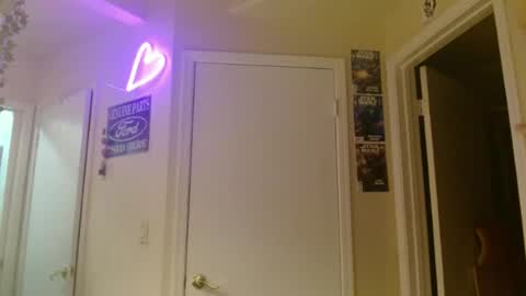 i am a naughty jedi knight online show from July 2, 7:14 am