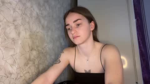 Snapshot of bralkissy chatting on April 26, 5:21 pm Kate online show from April 26, 5:21 pm