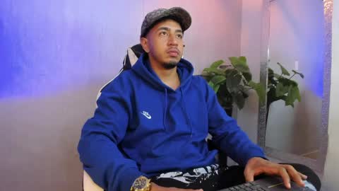 Brand  online show from March 18, 12:52 pm