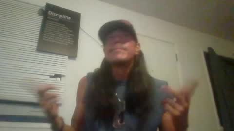 brandenandtribe005 online show from June 26, 4:50 am