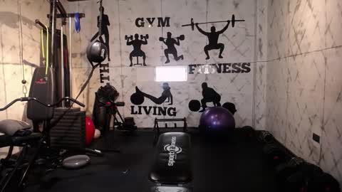 Snapshot of brandon_starkk chatting on November 15, 12:23 pm brandon_starkk online show from November 15, 12:23 pm