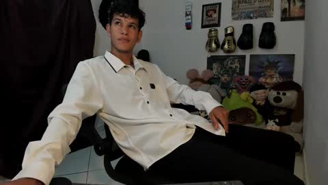 Brandon Stone online show from March 9, 10:25 pm