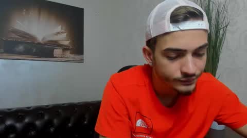 Snapshot of brandontatex chatting on November 8, 8:36 am BrandonTateX online show from November 8, 8:36 am