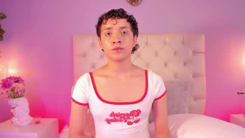 Snapshot of brann_tadzio chatting on January 24, 5:53 pm online show from January 24, 5:53 pm