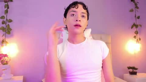 Snapshot of brann_tadzio chatting on February 20, 12:36 pm online show from February 20, 12:36 pm