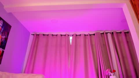 Snapshot of brann_tadzio chatting on November 28, 9:17 pm online show from November 28, 9:17 pm