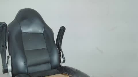 Snapshot of brant_garcia chatting on February 2, 12:59 pm Brant Garcia online show from February 2, 12:59 pm