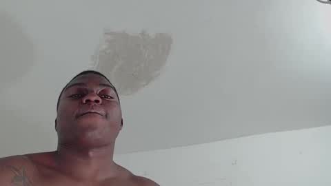 Snapshot of brant_garcia chatting on February 16, 3:30 pm Brant Garcia online show from February 16, 3:30 pm