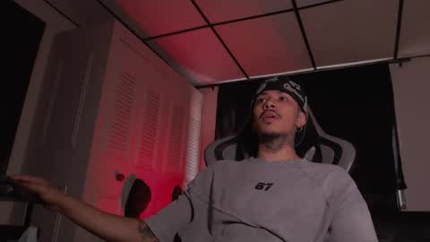 Snapshot of brasi_ chatting on October 12, 5:45 pm brasi_ online show from October 12, 5:45 pm