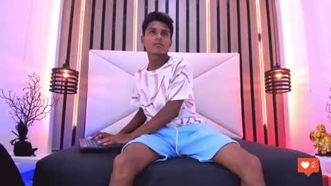 Snapshot of bratt_wolft_ chatting on December 20, 11:17 am bratt_wolft_ online show from December 20, 11:17 am