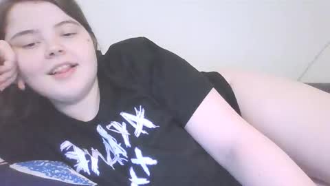 Snapshot of brattyprincess_emma chatting on September 22, 3:47 pm Emma online show from September 22, 3:47 pm