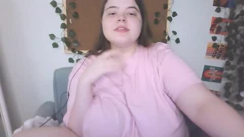 Snapshot of brattyprincess_emma chatting on October 11, 6:39 pm Emma online show from October 11, 6:39 pm