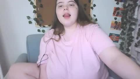 Snapshot of brattyprincess_emma chatting on October 21, 6:30 pm Emma online show from October 21, 6:30 pm