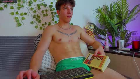 Johny Bravo online show from October 6, 6:38 pm