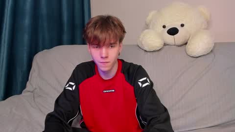 Snapshot of braxiboy chatting on December 20, 7:22 am Brax online show from December 20, 7:22 am