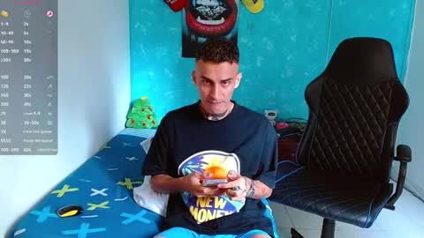 Bray Hotboy online show from December 22, 4:38 pm