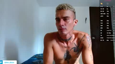 Snapshot of bray_hotboy chatting on July 3, 4:13 pm Bray Hotboy online show from July 3, 4:13 pm
