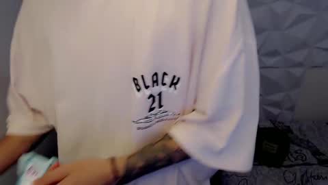 Snapshot of brayan_lopezz chatting on January 25, 12:47 pm BRAYAN online show from January 25, 12:47 pm