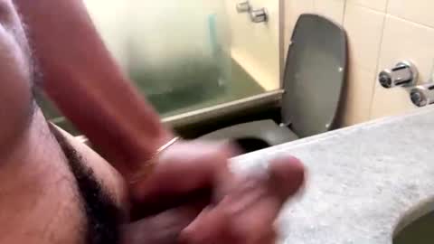 brazilianb0yy online show from April 23, 11:09 am