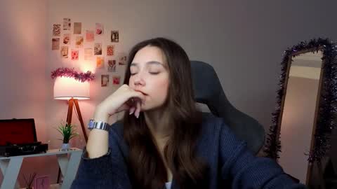 Snapshot of breakfastwithflowers chatting on January 10, 8:21 pm Rachel online show from January 10, 8:21 pm