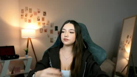 Rachel online show from March 12, 7:31 pm