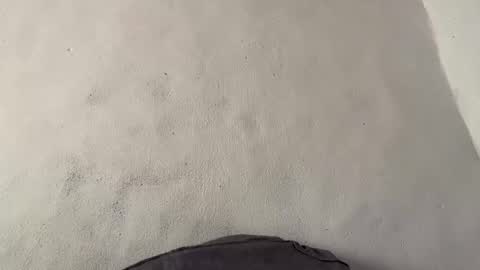 breanexe online show from November 17, 1:17 pm