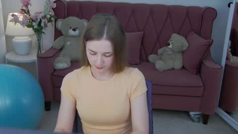 Bree online show from April 13, 11:27 am