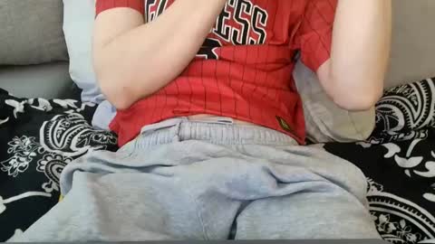 breezydicks online show from April 4, 6:49 pm