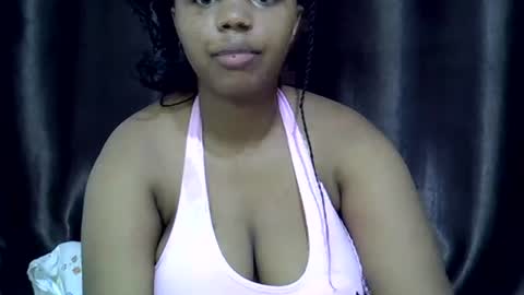 Snapshot of breezyy9 chatting on June 14, 7:32 am Breezy online show from June 14, 7:32 am