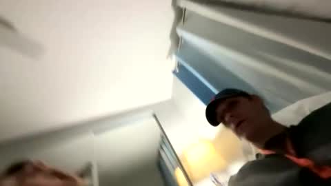 breknbrynn online show from March 6, 8:11 am