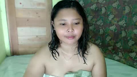 Snapshot of breliantes chatting on November 18, 2:39 am breliantes online show from November 18, 2:39 am