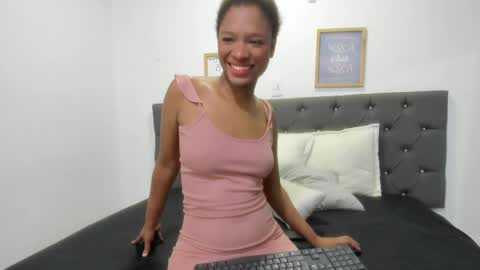 brenda_thomp online show from April 8, 3:50 am