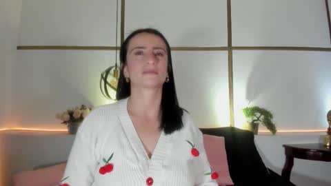 MeganBeaked online show from November 8, 12:49 pm