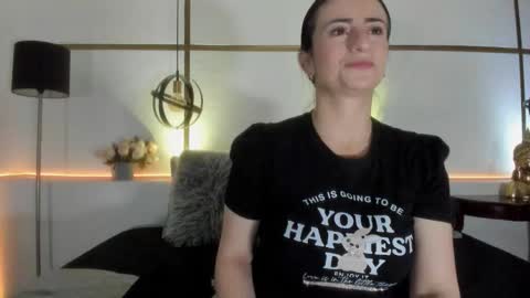 MeganBeaked online show from November 25, 11:32 am