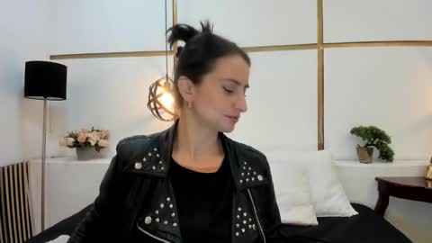 MeganBeaked online show from February 26, 11:53 am