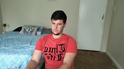 Snapshot of brendansexyboy098754 chatting on January 7, 8:45 am ask me lol online show from January 7, 8:45 am