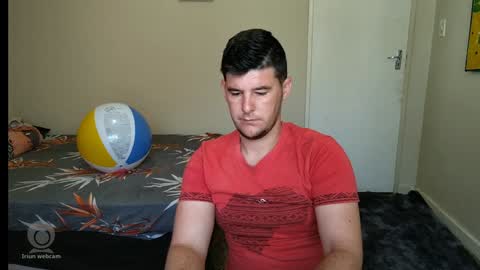 Snapshot of brendansexyboy098754 chatting on January 22, 5:37 am ask me lol online show from January 22, 5:37 am