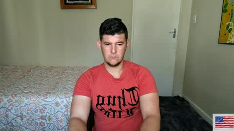 Snapshot of brendansexyboy098754 chatting on February 6, 6:29 am ask me lol online show from February 6, 6:29 am