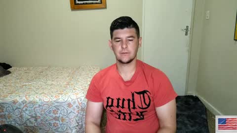 Snapshot of brendansexyboy098754 chatting on February 7, 4:16 am ask me lol online show from February 7, 4:16 am