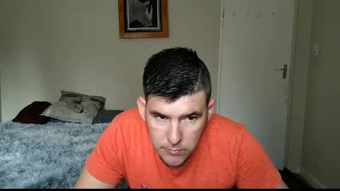 Snapshot of brendansexyboy098754 chatting on March 10, 10:15 am ask me lol online show from March 10, 10:15 am