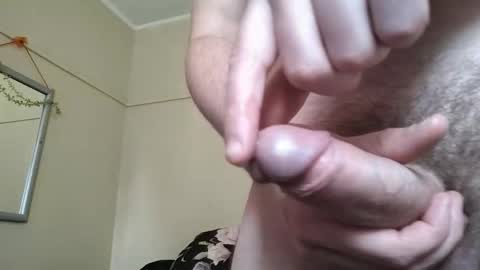 Snapshot of brendansexyboy098754 chatting on September 12, 8:14 am ask me lol online show from September 12, 8:14 am