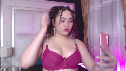 brenda online show from April 8, 7:36 pm