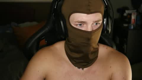 Snapshot of brentonverde chatting on November 12, 11:36 pm brentonverde online show from November 12, 11:36 pm