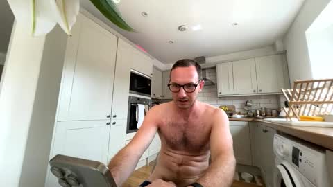 brettbigdee online show from May 30, 12:57 pm