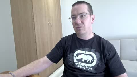 Brett online show from April 4, 12:13 pm