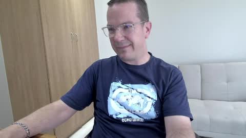 Brett online show from April 6, 2:07 pm