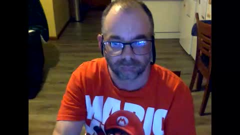 bretth44 online show from February 16, 6:53 am