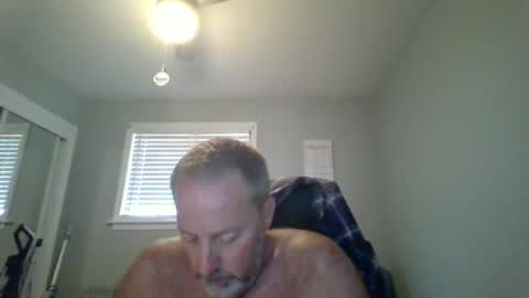 hey online show from June 24, 9:03 pm