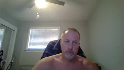 hey online show from August 1, 4:28 pm