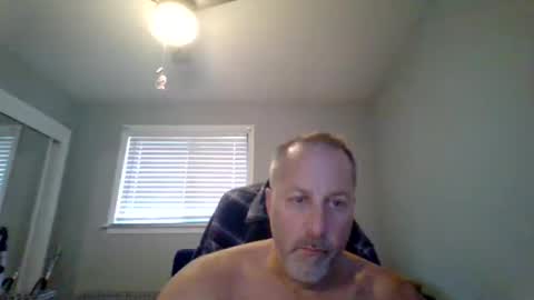 hey online show from August 3, 6:44 pm